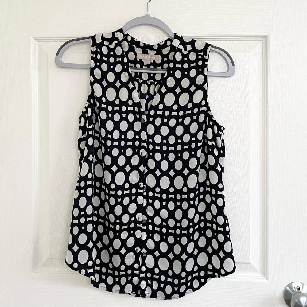 White & Navy Banana Republic Top